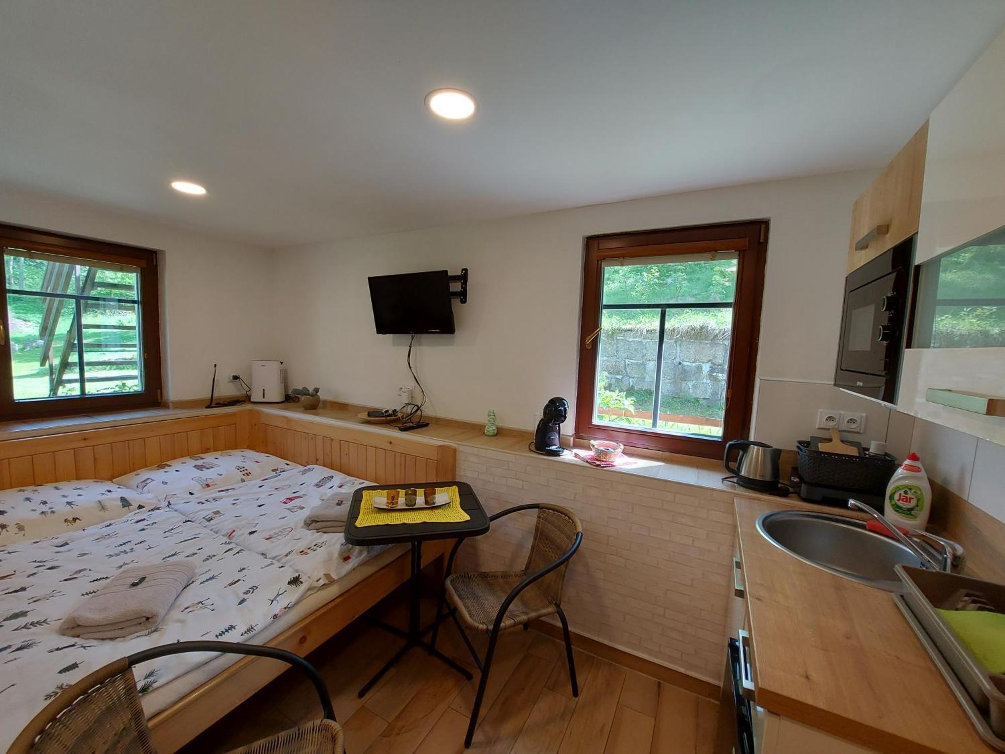 Penzion Pod Kopcem Janov nad Nisou Extérieur photo